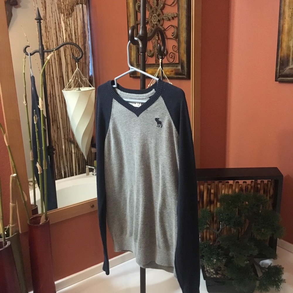 Gray and blue Abercrombie sweater